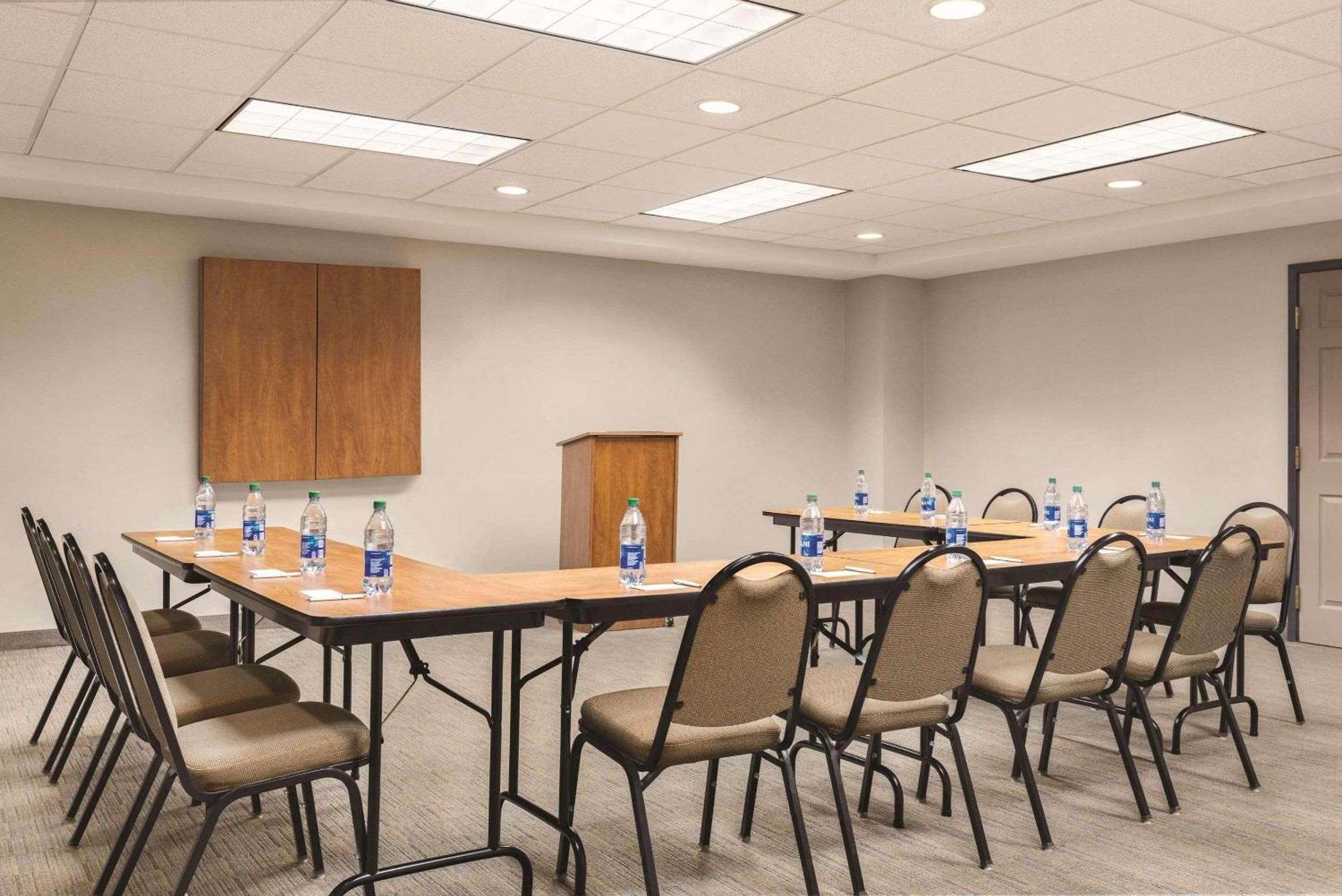 Country Inn & Suites By Radisson, Conyers, Ga Exteriör bild